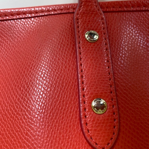 Coach Outlet Large Leather Tote Shoulder Bag 16”. - Picture 13 of 13